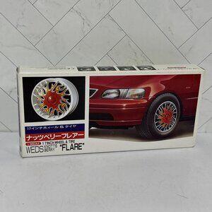 Fujimi Europa 1/24 17 Inch Wheel & Tire Weds Knotts Berry "Flare" Model Kit